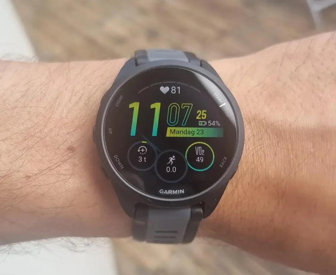 Garmin Forerunner 165