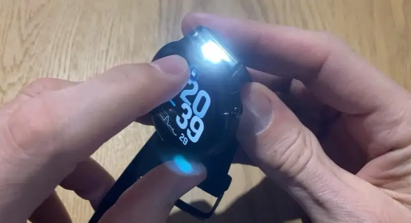 Garmin Venu 4 With FlashLight On