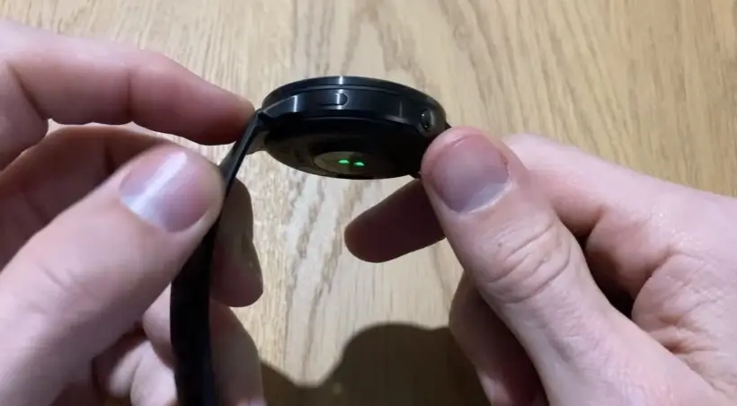 Garmin Venu 4 Right Side